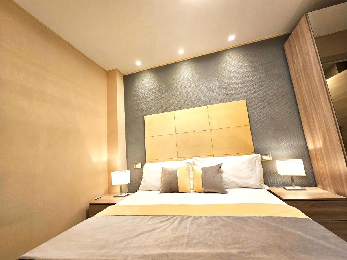 Astoria Supreme - Modern Boutique Suites Lecce Eksteriør billede