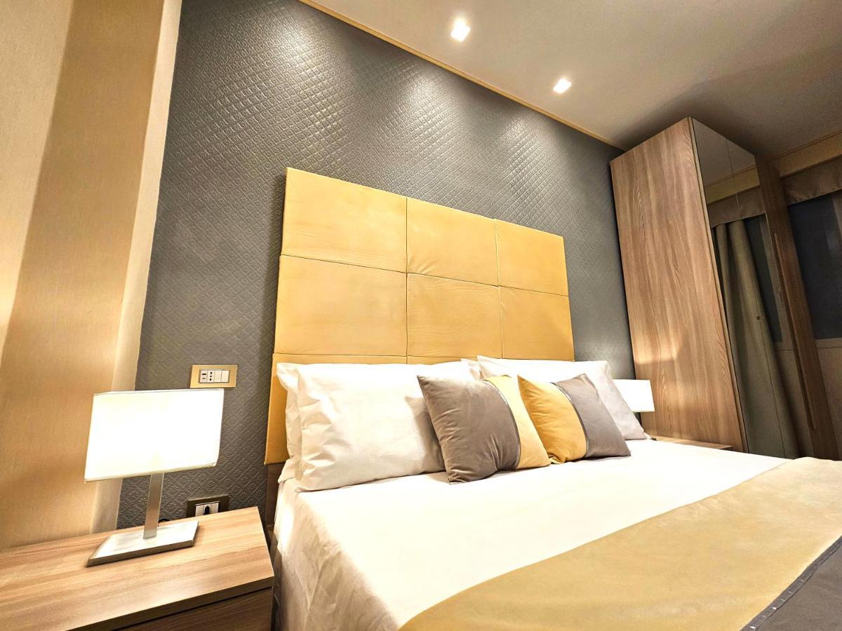 Astoria Supreme - Modern Boutique Suites Lecce Eksteriør billede